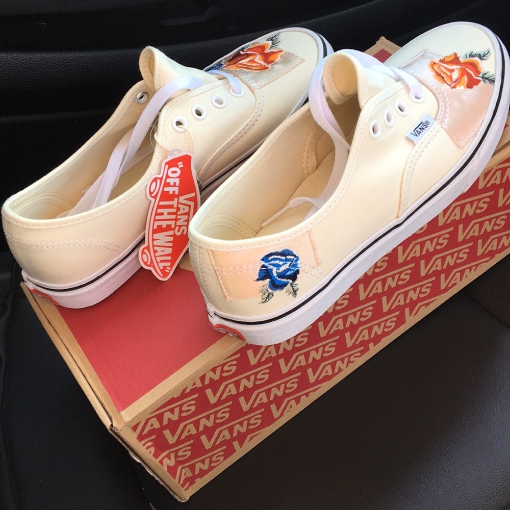 Vans Satin Patchwork size 8.5